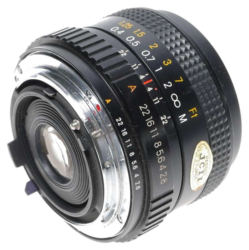 Exakta 24mm 1:2.8 MC Macro SLR classic camera lens