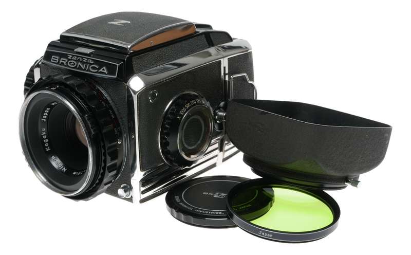 Bronica 6x6 Chrome S2 Medium format film camera Nikkor-P 1:2.8 f=75mm