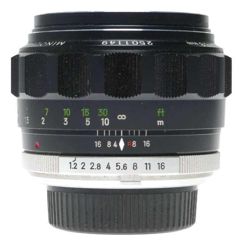 Minolta MC Rokkor-PF 1:1.2 f=58mm SLR camera lens fast glass
