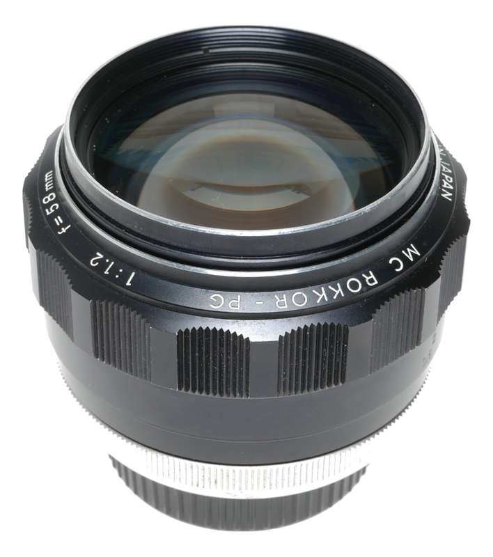 Minolta MC Rokkor-PF 1:1.2 f=58mm SLR camera lens fast glass