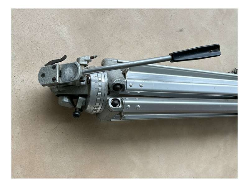 H16 Reflex Aluminium Bolex Cine camera original tripod
