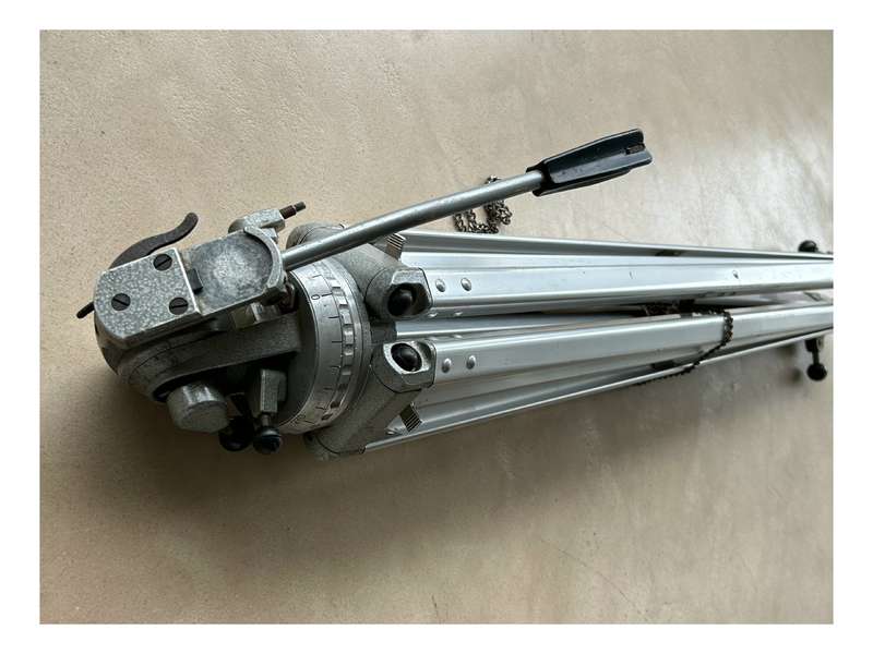 H16 Reflex Aluminium Bolex Cine camera original tripod