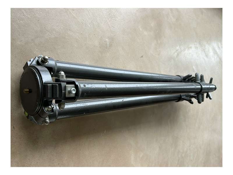 Gitzo vintage camera tripod used large tall heavy duty 4x extensions