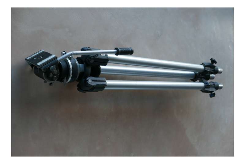 Muller Fuid head professional Manfrotto 132 vintage tripod