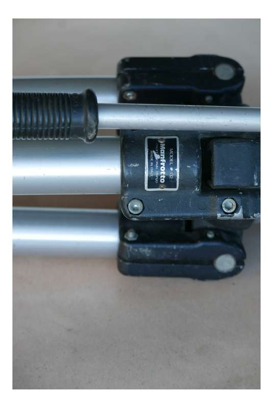 Muller Fuid head professional Manfrotto 132 vintage tripod