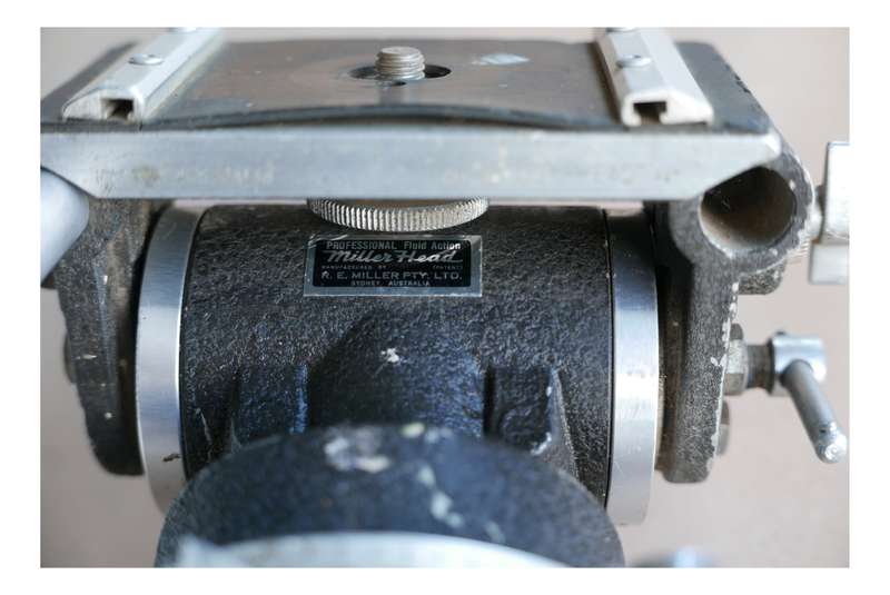 Muller Fuid head professional Manfrotto 132 vintage tripod