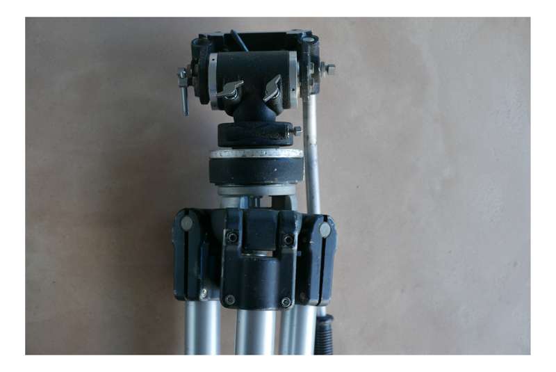 Muller Fuid head professional Manfrotto 132 vintage tripod