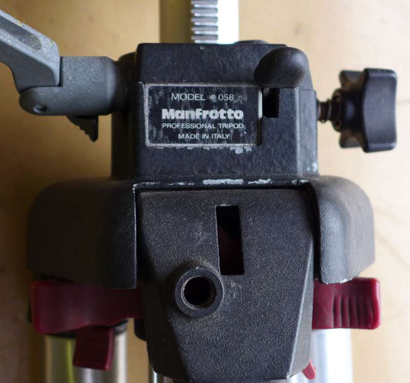 Manfrotto professional tripod Model Art. 058 FOBA head