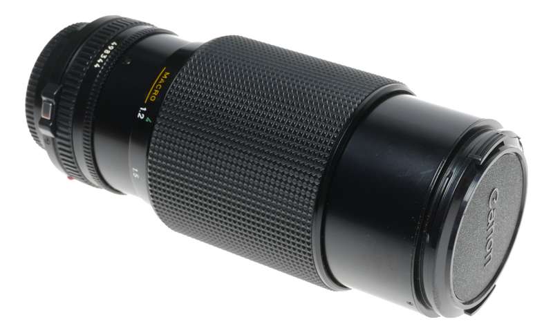 Canon Zoom lens FD 70-210mm 1:4 fixed aperture SLR vintage lens - Canon