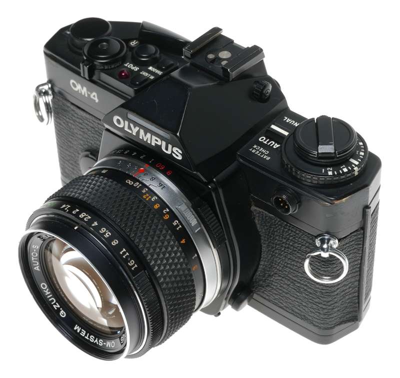 OM-4 Olympus SLR 35mm film camera 1.4/50 mm fast lens - Olympus