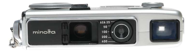 Minolya-16 MG-S Spy camera 16mm vintage film flash set cased