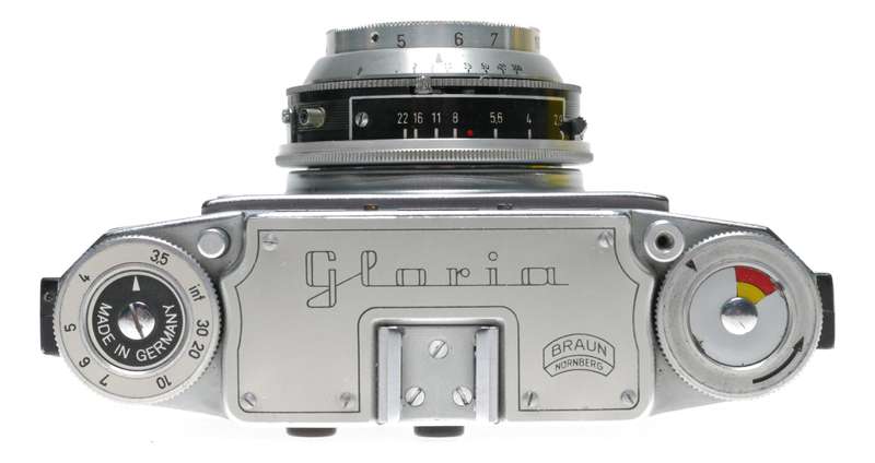 Braun Gloria Paxanar Bayreuth 1:2.9/75mm 120 film camera