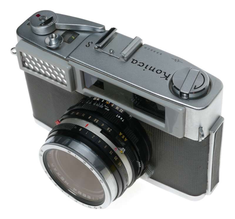 Konica S vintage rangefinder 35mm film camera Hexar 2.8/45 lens