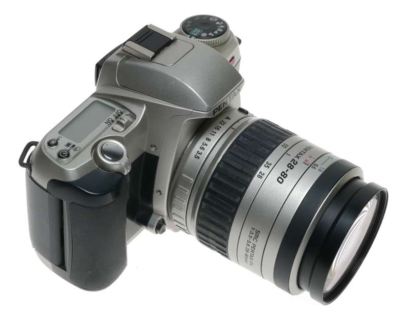 Pentax MZ-7 camera 28-80mm Zoom lens antique film camera 35mm MINT