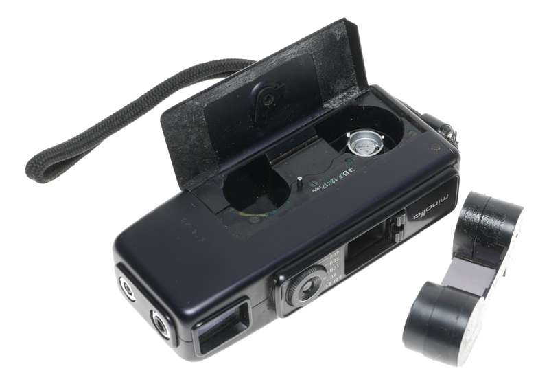 MINOLTA-16 MG-S Black sub miniature spy film camera