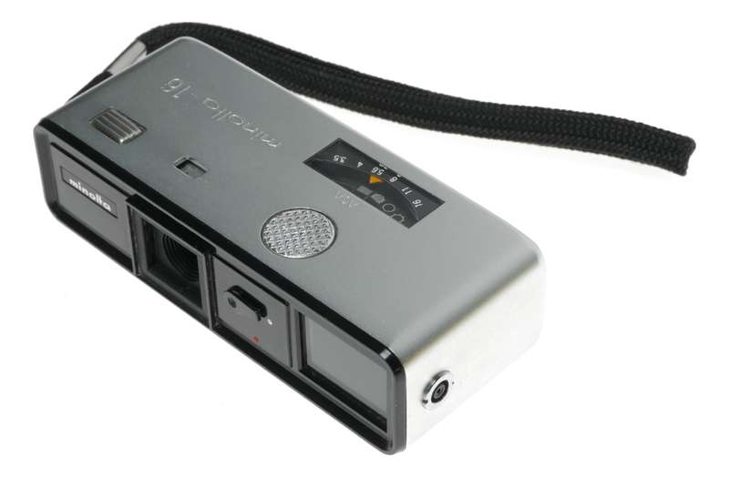 Minolta-16 Model-P Rokkor 3.5/25mm sub miniature spy camera