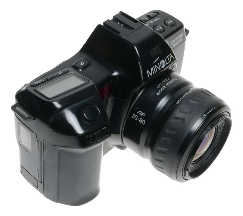 Minolta Dynax 7000i MAXXUM AF 35-80mm film camera