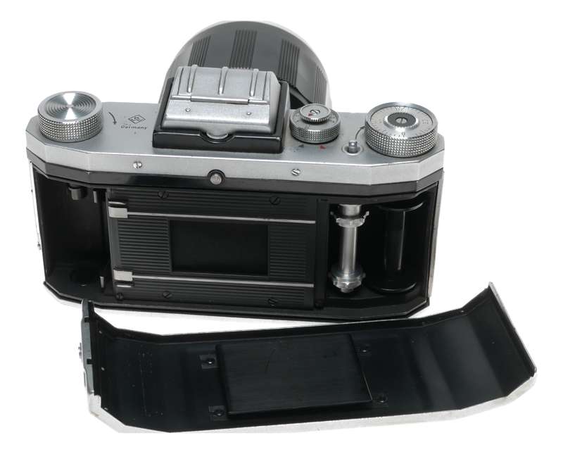 Praktica KW vintage camera KOWA SER 1:4 f=135mm