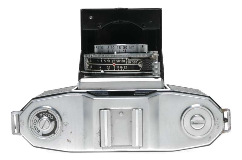 Zeiss Ikon Ikonta Schneider Xenar 2.8/45mm folding compact film camera