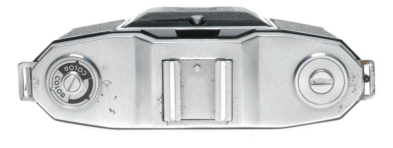 Zeiss Ikon Ikonta Schneider Xenar 2.8/45mm folding compact film camera