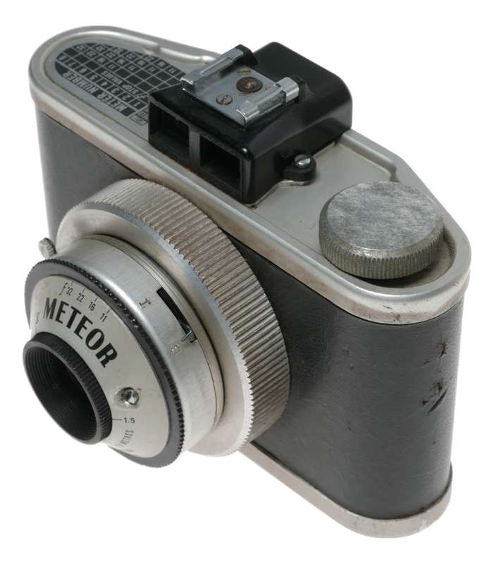 METEOR vintage 120 roll film medium format camera