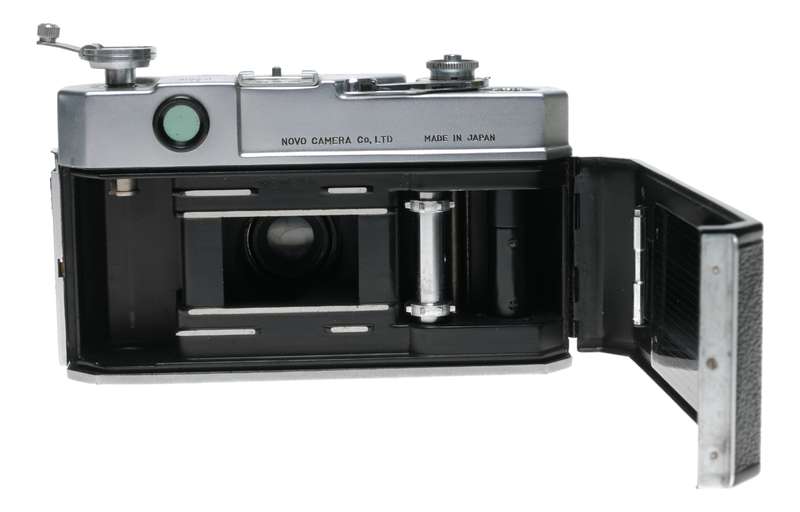 NOVO 35 Super Lausar vintage film camera 1:2.8 f=45mm lens