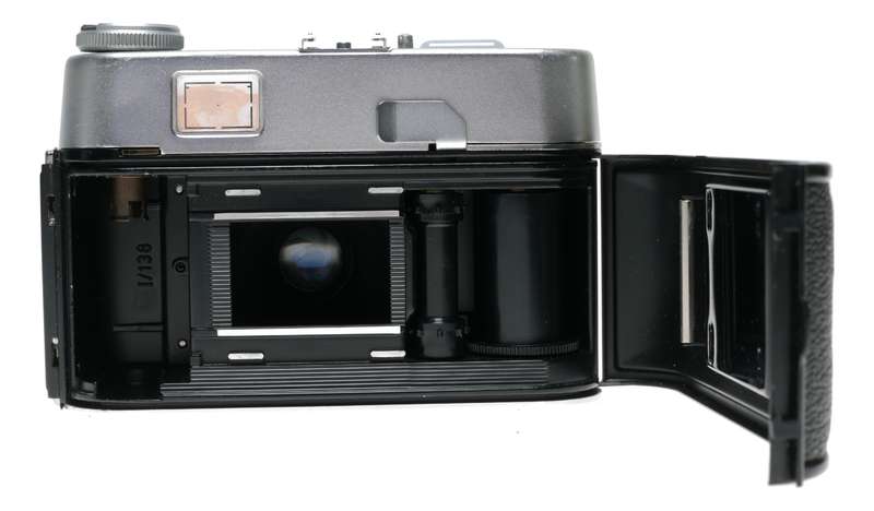 Voigtlander Vitoret L Vintage 35mm film camera point and shoot