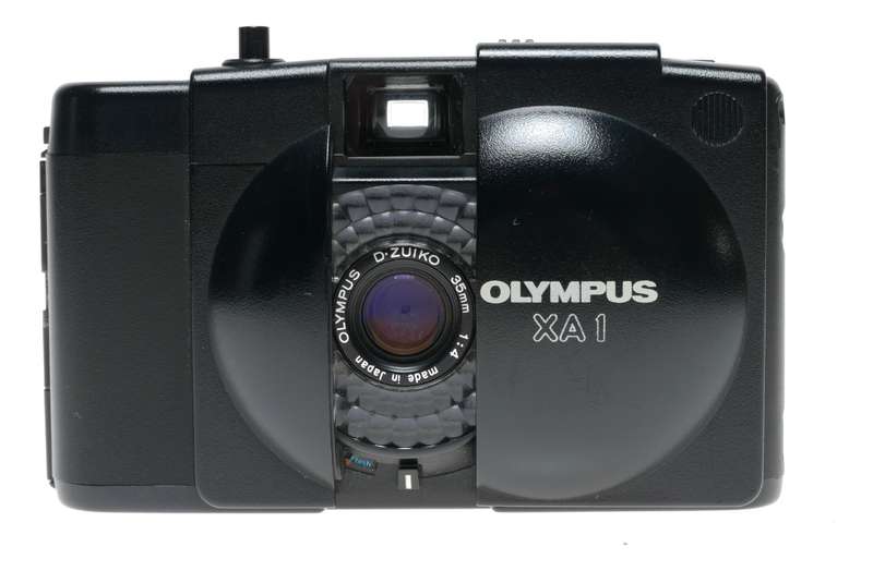 Olympus XA 1 compact camera 1:4 f35mm Zuiko lens - Olympus
