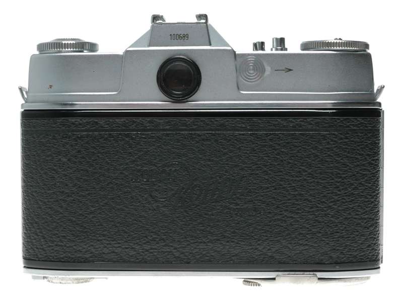 Kodak Retina Reflex 35mm Film SLR Camera Schneider Xenon C f:2/50