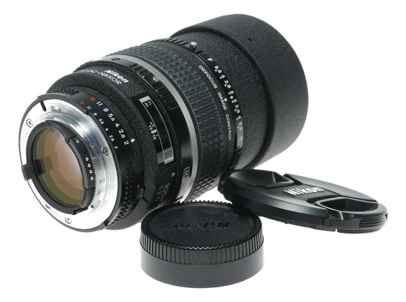 Nikkor Af DC 1:2 D 105mm Superior Bokeh Nikon Telephoto Camera Lens