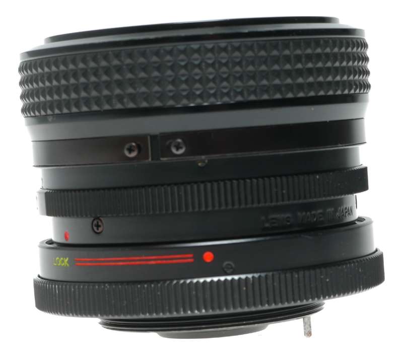 W-Komura 1:3.5 f=28mm Wide Angle 35mm Film Camera Lens