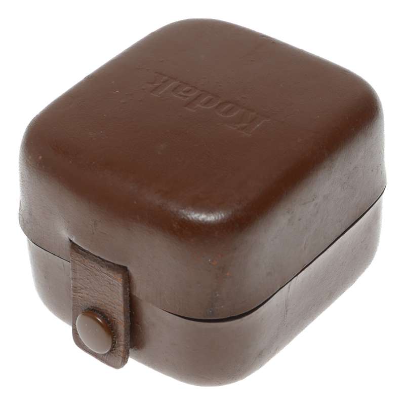 Kodak 32mm Filters Shade Hood in Leather Keeper for Retina Camera Lens