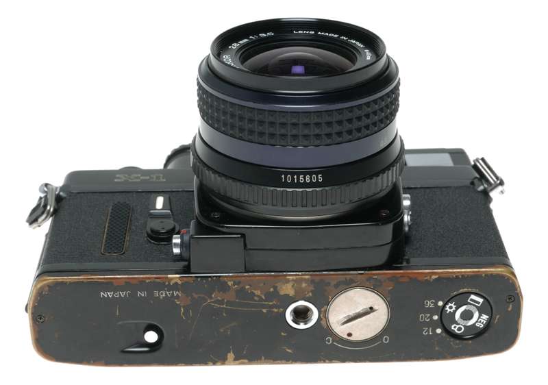 Minolta X-1 35mm Film SLR Pro Camera MD W.Rokkor 1:3.5 28mm