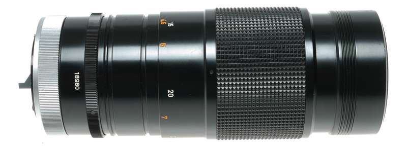 Canon FD 300mm 1:5.6 35mm Film Camera Tele Lens Caps Case