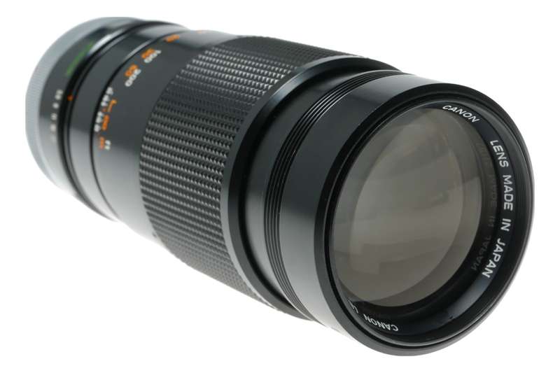 Canon FD 300mm 1:5.6 35mm Film Camera Tele Lens Caps Case