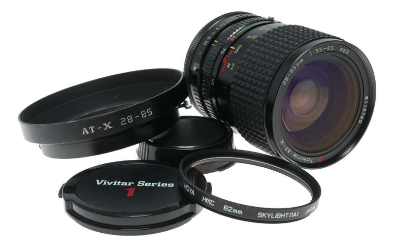 Tokina AT-X 28-85mm 1:3.5-4.5 Canon FD Mount Camera Zoom Lens