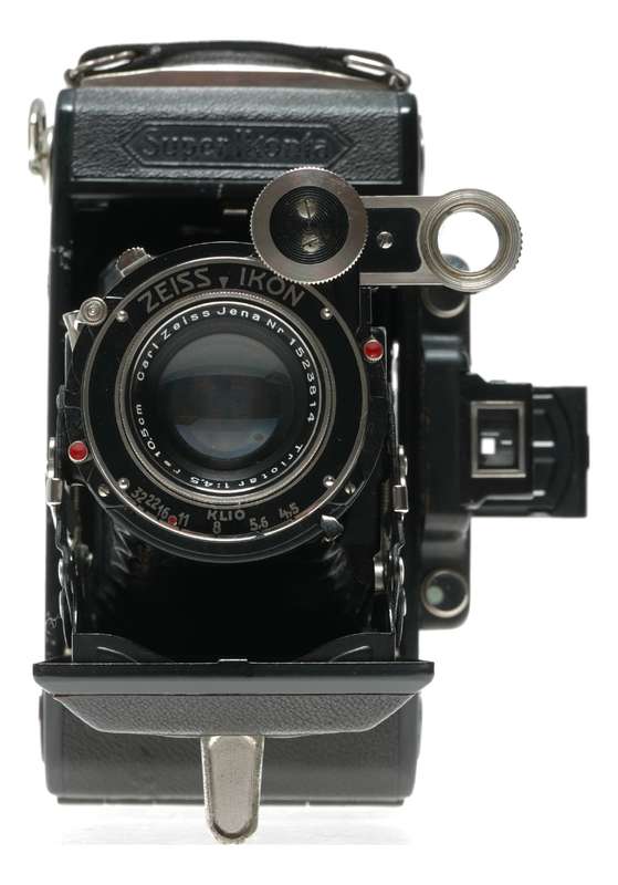 Zeiss Ikon Super Ikonta 530/2 Folding Camera Jena Triotar 1:4.5 F=10.5cm