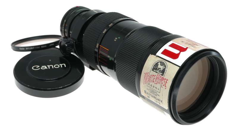 Canon Zoom 85-300mm F4.5 Camera Lens with Tripod Mount