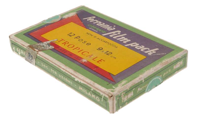 Ferrania Super Pancro 9x12 Sheet Film Pack 12 Exposures