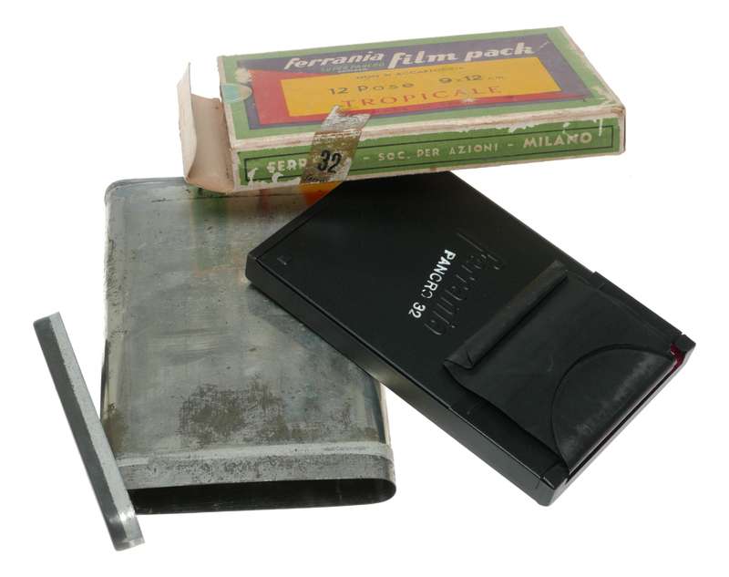 Ferrania Super Pancro 9x12 Sheet Film Pack 12 Exposures