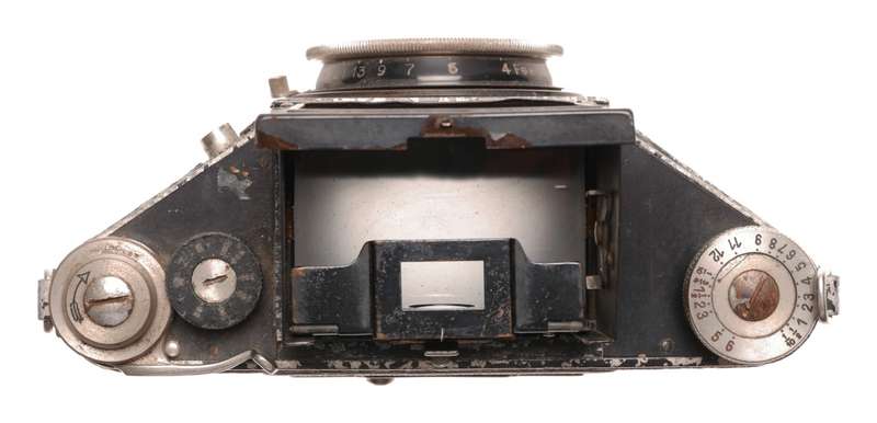 Ihagee Exakta Black medium format 120 film camera body
