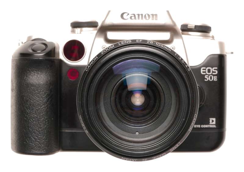 Canon EOS 50E 35mm SLR film camera Zoom lens EF 28-105mm - Canon