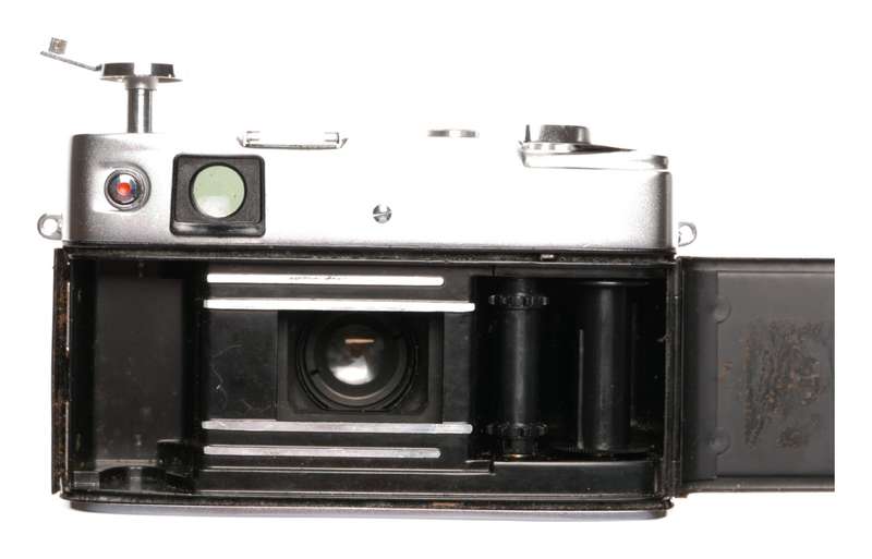 Yashica Minster-D Yashinon 1:2.8 f=45mm classic camera cased