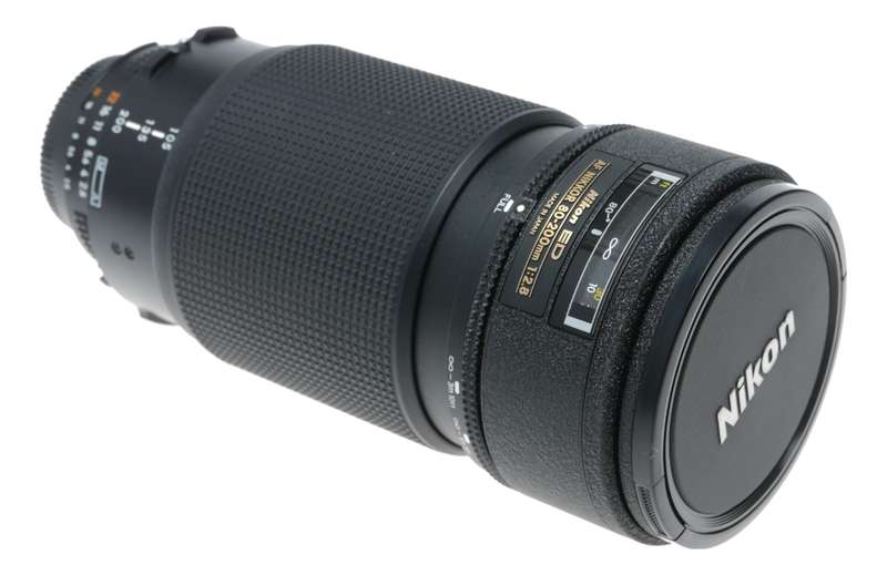 Nikon ED AF Nikkor 80-200mm 1:2.8 SLR Zoom lens caps cased