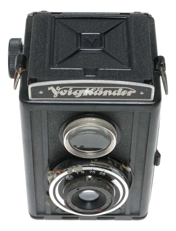 Voigtlander Brilliant TLR 120 vintage film camera bakelite