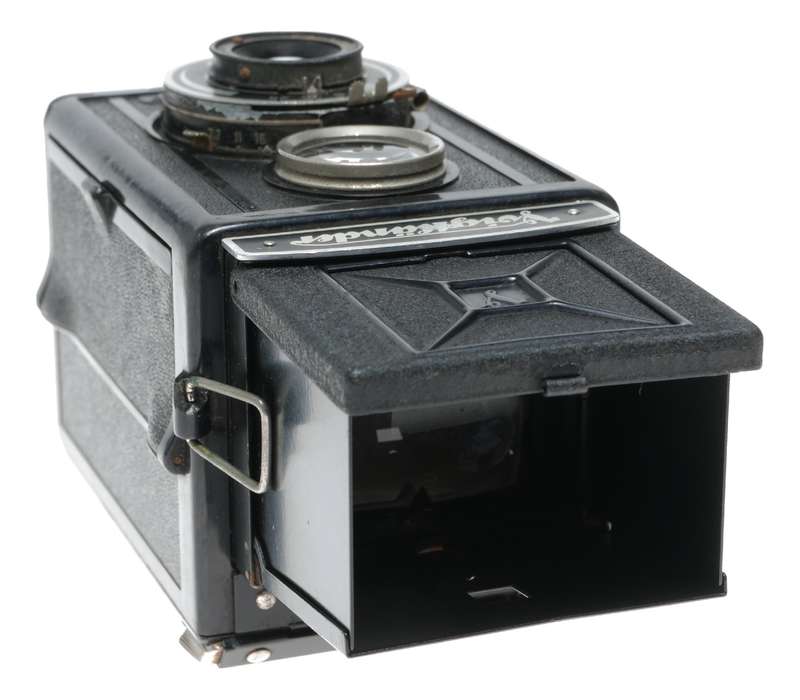 Voigtlander Brilliant TLR 120 vintage film camera bakelite