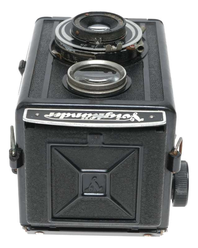 Voigtlander Brilliant TLR 120 vintage film camera bakelite
