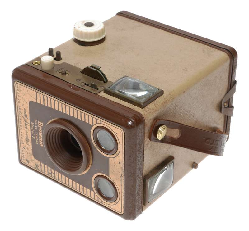 Model F kodak Brownie 6-20 with flash contacts square box camera