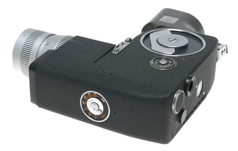 Canon Reflex zoom lens C-8 8mm Move retro camera