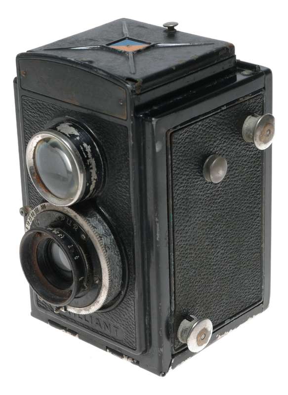 Voigtlander Brilliant TLR 120 vintage film camera Skopar